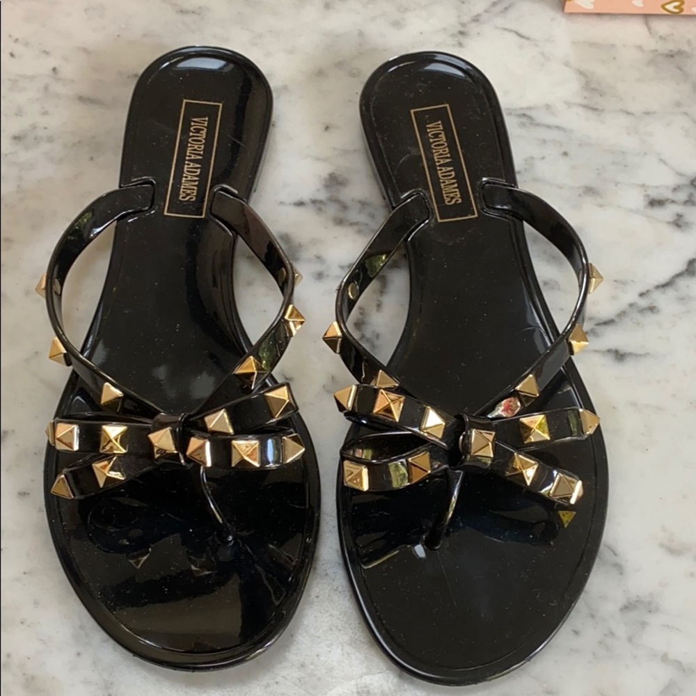Sandal